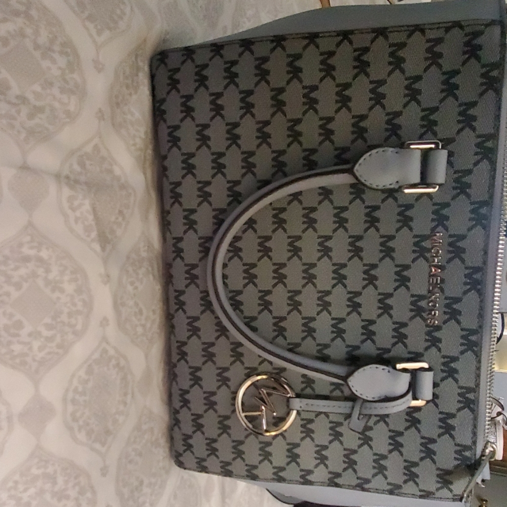 Michael Kors bag